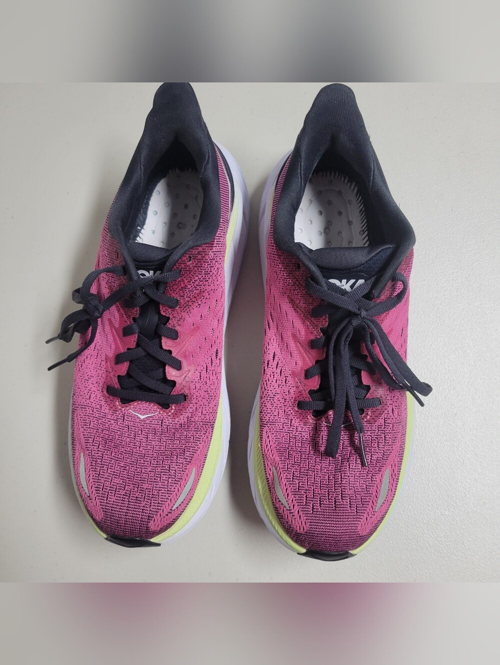 HOKA One One Clifton 8  Running Shoes  Size 8.5B.